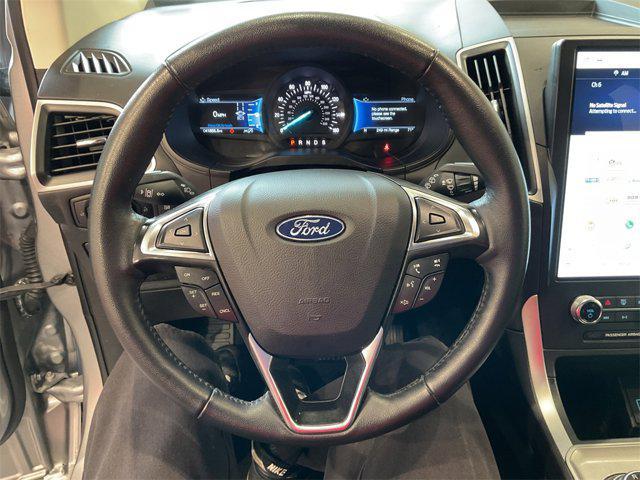 Photo of 2024 Silver Ford Edge