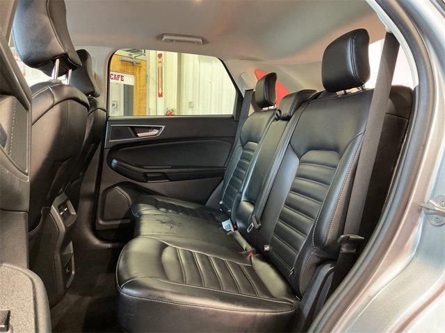 Photo of 2024 Silver Ford Edge