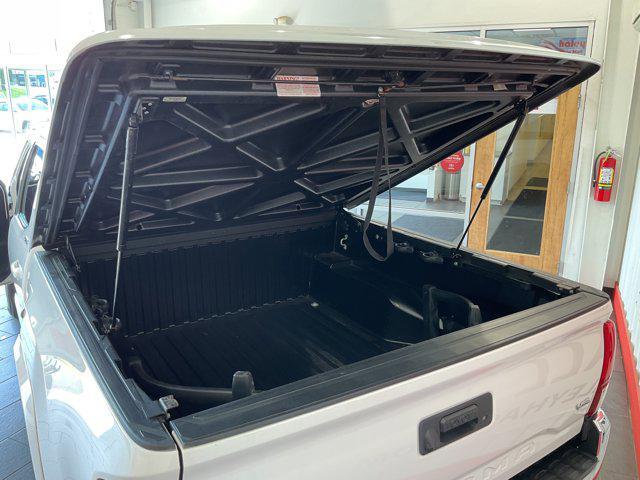 Photo of 2020 White Toyota Tacoma