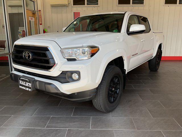 Photo of 2020 White Toyota Tacoma