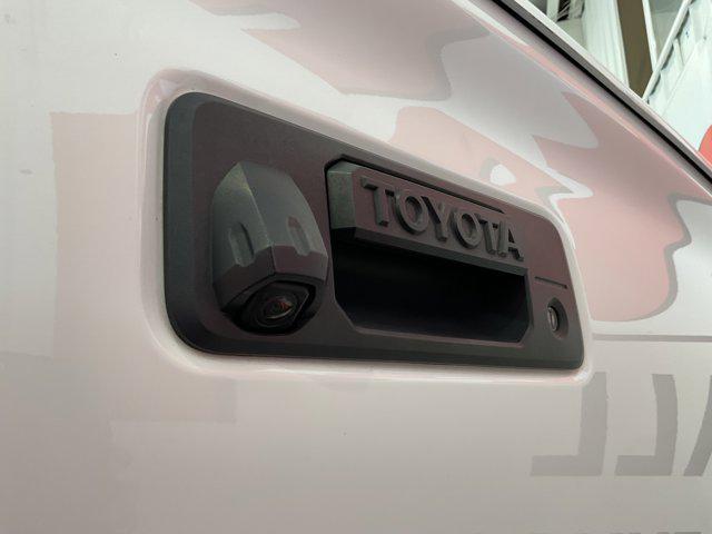 Photo of 2020 White Toyota Tacoma
