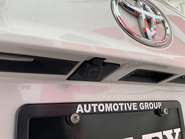 Photo of 2023 Wind Chill Pearl Toyota Highlander