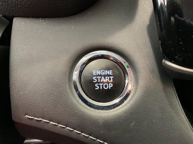 Photo of 2023 Wind Chill Pearl Toyota Highlander