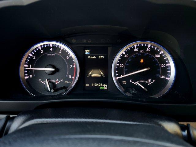 Photo of 2017 White Toyota Highlander