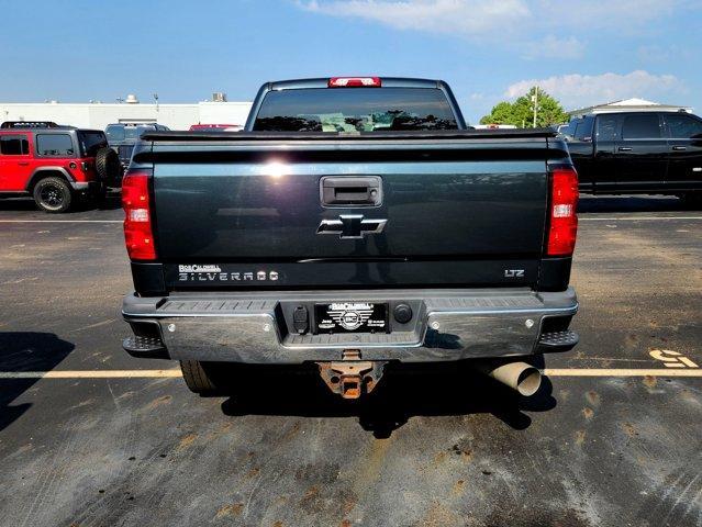Photo of 2019 Graphite Metallic Chevrolet Silverado 2500