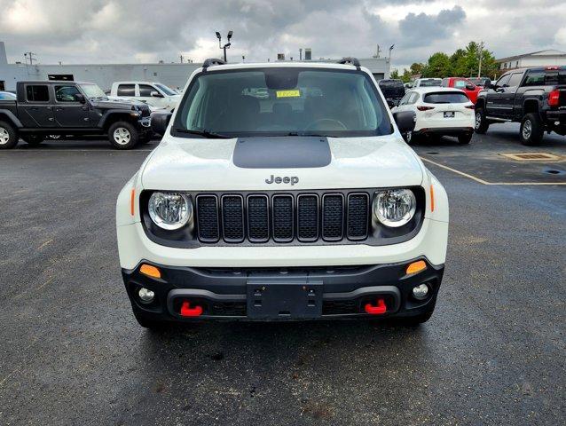 Photo of 2020 Alpine White Clearcoat Jeep Renegade