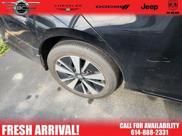 Photo of 2020 Black Nissan Altima