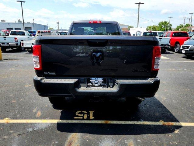 Photo of 2024 Granite Crystal Clearcoat Metallic RAM 3500