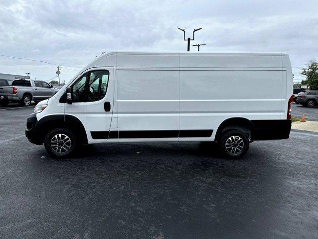 Photo of 2024 Bright White Clearcoat RAM ProMaster 3500