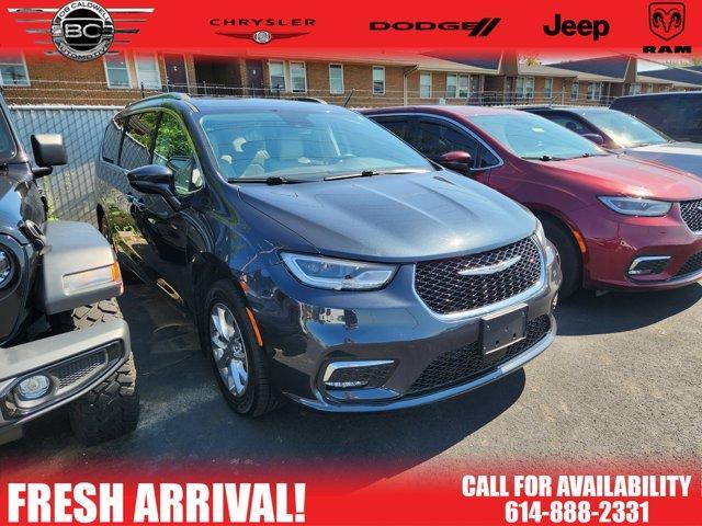 Photo of 2021 Maximum Steel Metallic Chrysler Pacifica