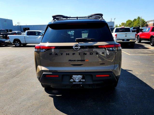 Photo of 2023 2 Tone Tan / Black Roof Nissan Pathfinder