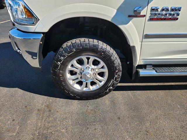 Photo of 2018 Pearl White RAM 3500