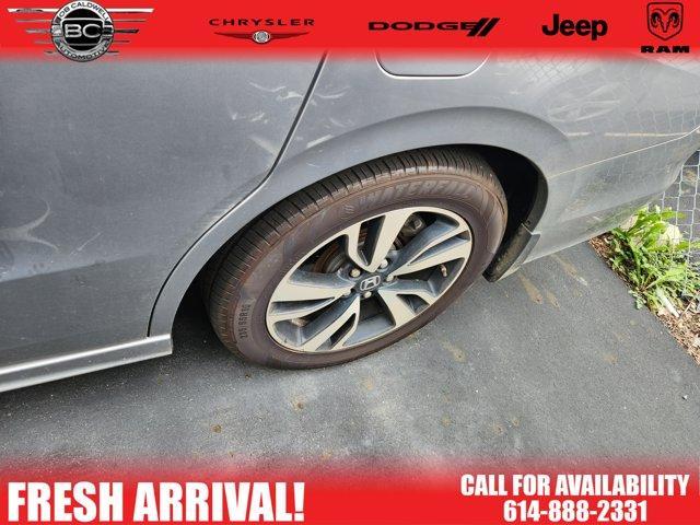 Photo of 2020 Silver Honda Odyssey