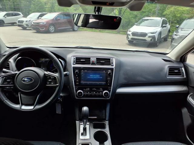 Photo of 2019 Crystal White Pearl Black Subaru Outback