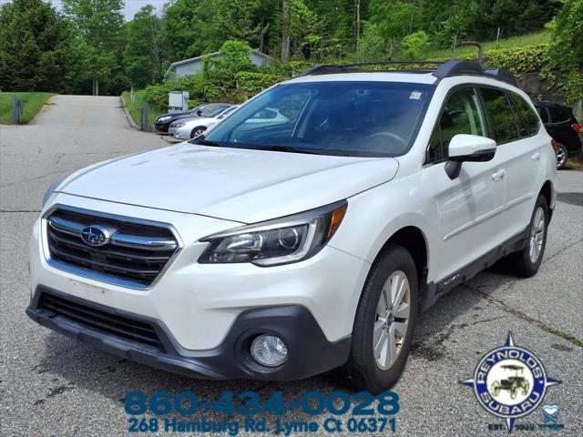 Photo of 2019 Crystal White Pearl Black Subaru Outback