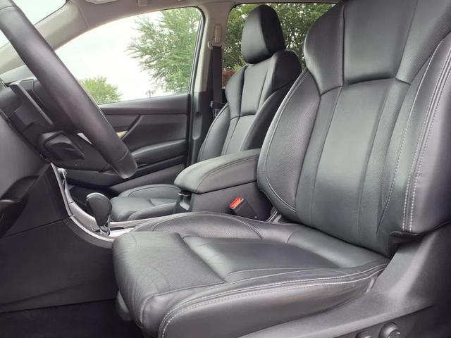 Photo of 2022 Crimson Red Pearl Black Subaru Ascent