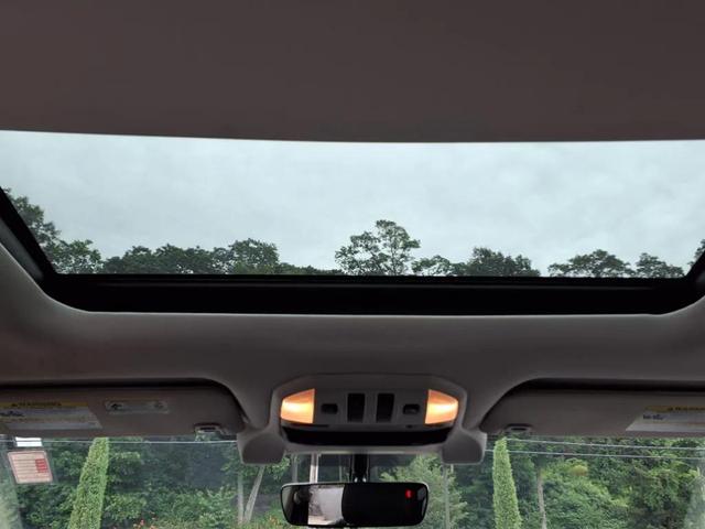 Photo of 2022 Crimson Red Pearl Black Subaru Ascent