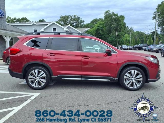 Photo of 2022 Crimson Red Pearl Black Subaru Ascent
