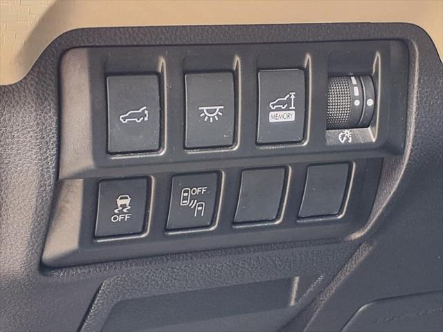 Photo of 2022 Magnetite Gray Metallic Subaru Ascent