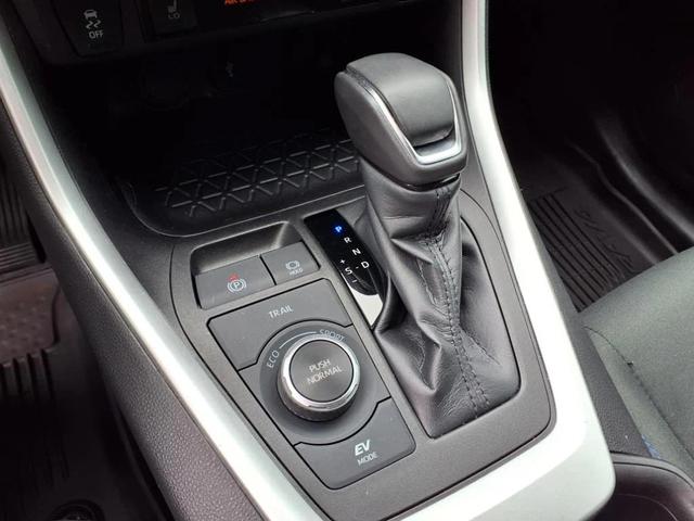 Photo of 2022 Midnight Black Metallic Toyota RAV4 Hybrid