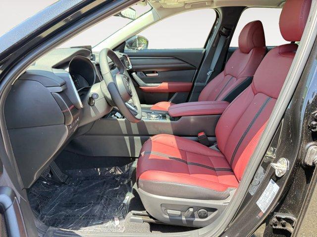 Photo of 2025 Jet Black Mica Mazda CX-50 Hybrid