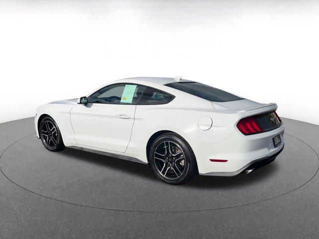 Photo of 2023 Oxford White Ford Mustang