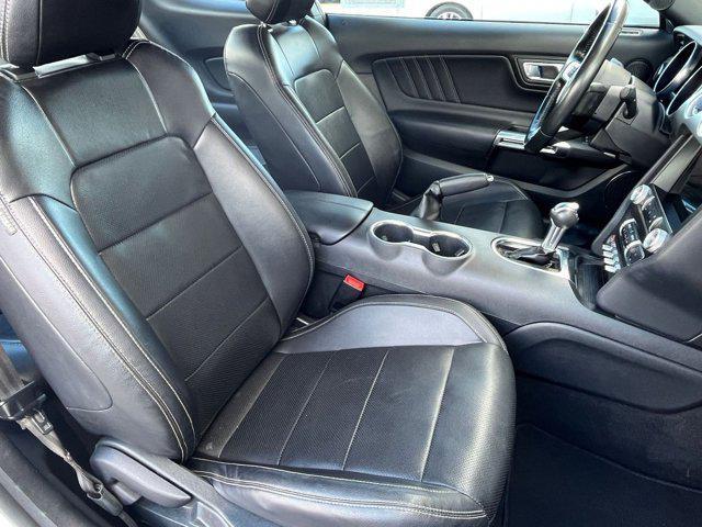 Photo of 2023 Oxford White Ford Mustang