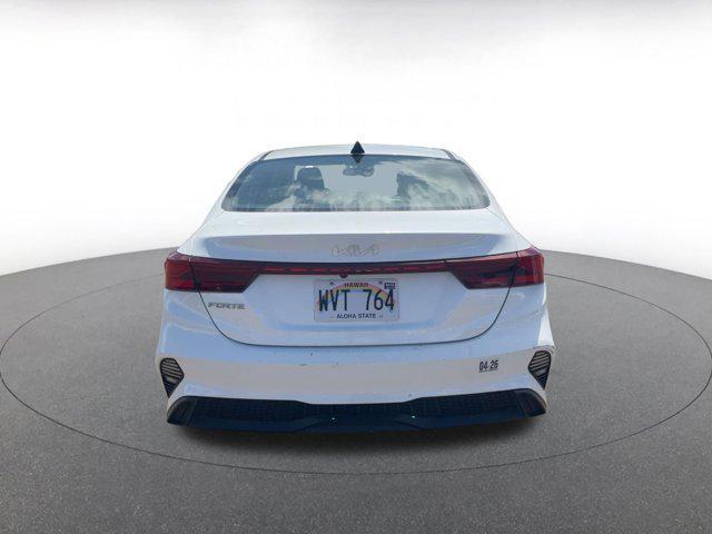 Photo of 2023 Snow White Pearl Kia Forte