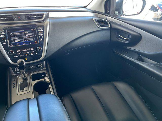 Photo of 2023 Deep Ocean Blue Pearl Nissan Murano