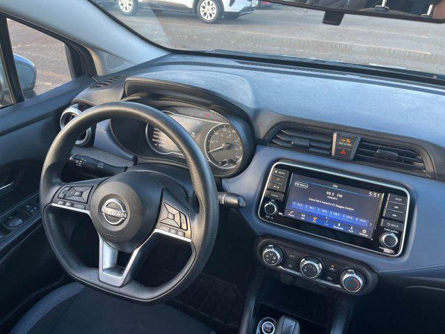 Photo of 2023 Gun Metallic Nissan Versa