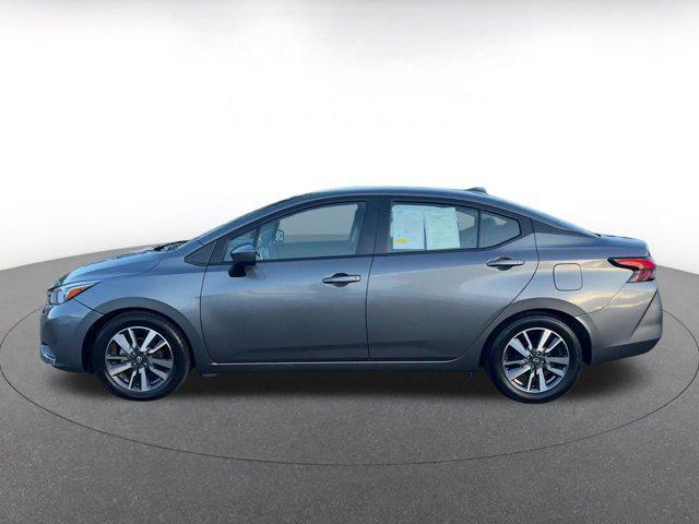 Photo of 2023 Gun Metallic Nissan Versa