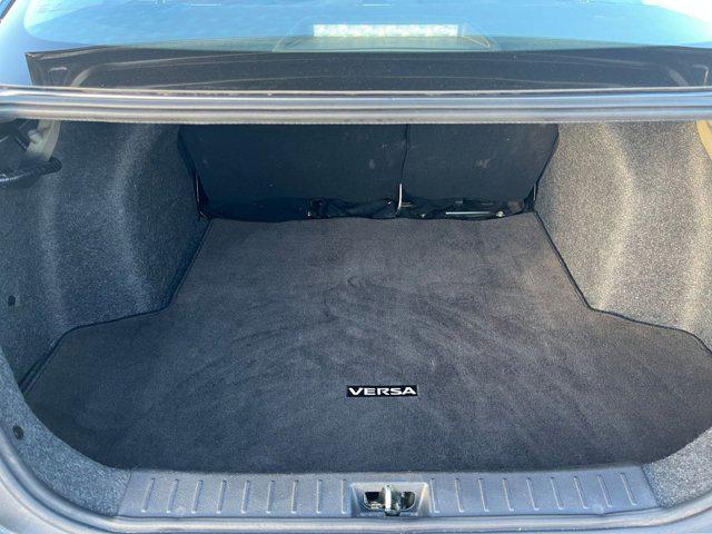 Photo of 2023 Gun Metallic Nissan Versa
