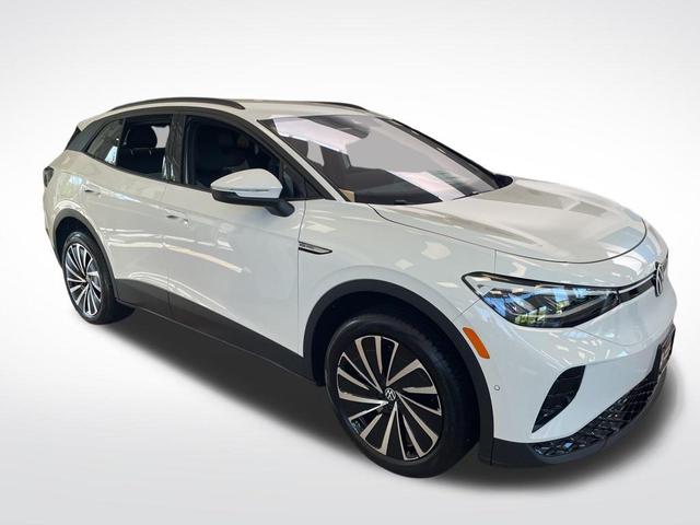 Photo of 2025 Pure White Volkswagen ID.4