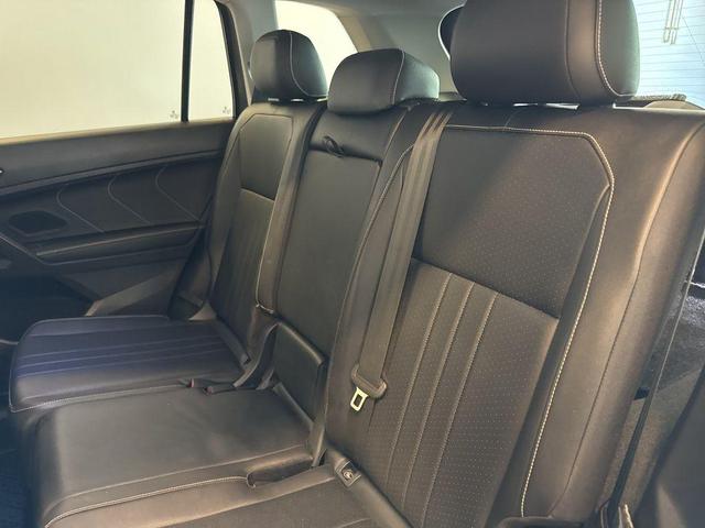 Photo of 2022 Platinum Gray Metallic Volkswagen Tiguan