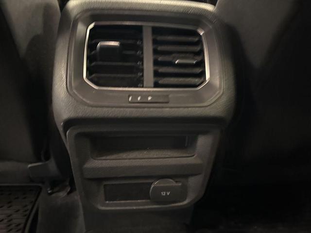 Photo of 2018 Platinum Gray Metallic Volkswagen Tiguan