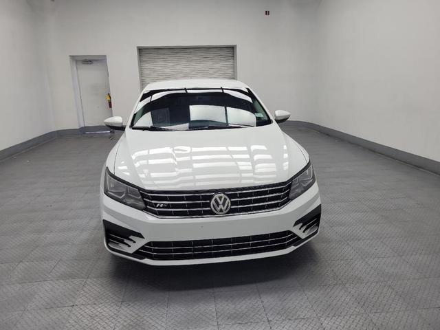Photo of 2018 Pure White Volkswagen Passat