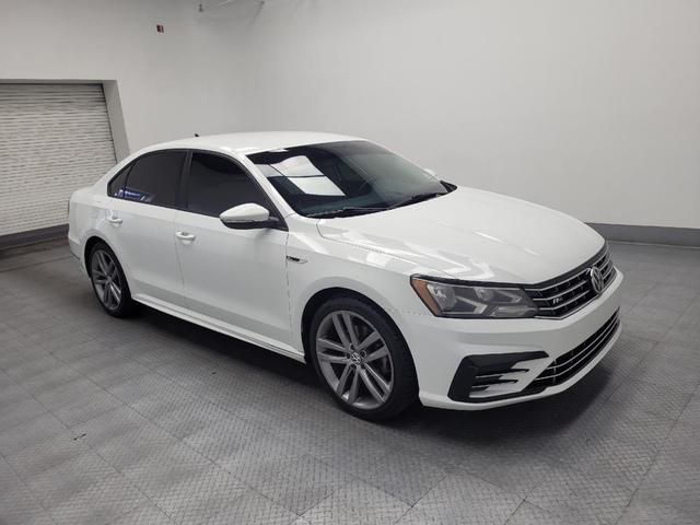 Photo of 2018 Pure White Volkswagen Passat