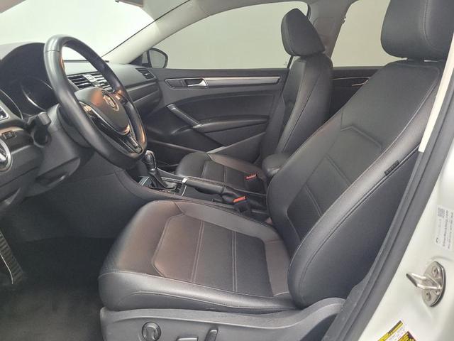 Photo of 2018 Pure White Volkswagen Passat