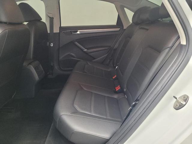 Photo of 2018 Pure White Volkswagen Passat