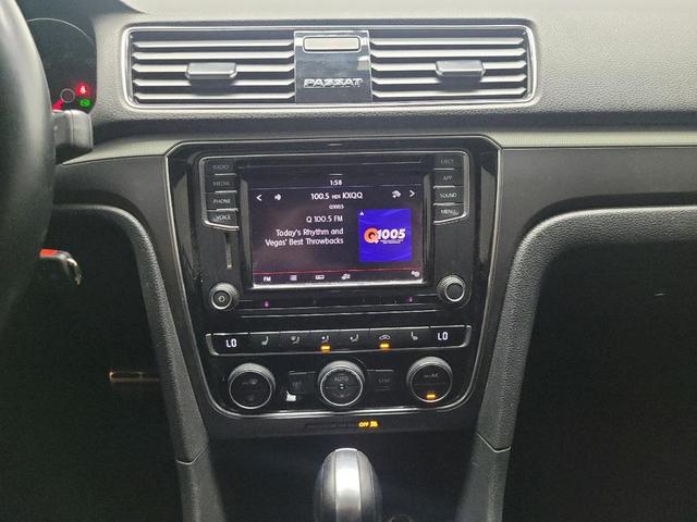 Photo of 2018 Pure White Volkswagen Passat
