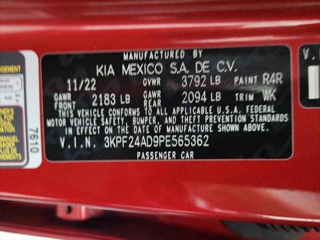 Photo of 2023 Currant Red Kia Forte