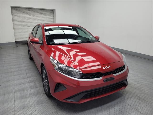 Photo of 2023 Currant Red Kia Forte