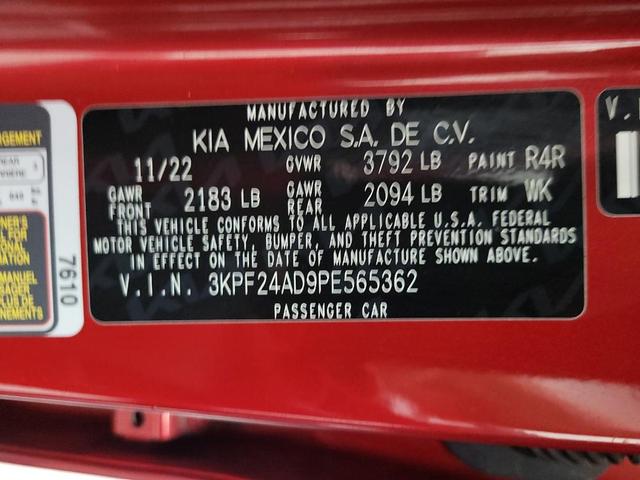 Photo of 2023 Currant Red Kia Forte