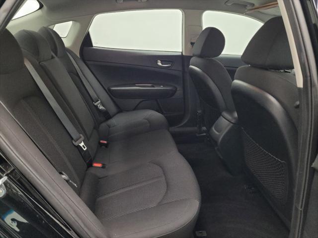 Photo of 2020 Ebony Black Kia Optima