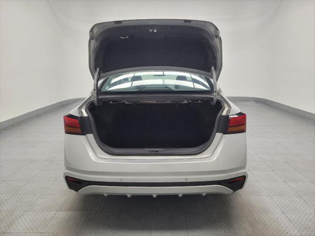 Photo of 2022 Brilliant Silver Metallic Nissan Altima