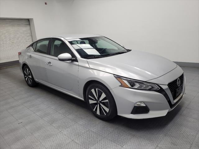 Photo of 2022 Brilliant Silver Metallic Nissan Altima