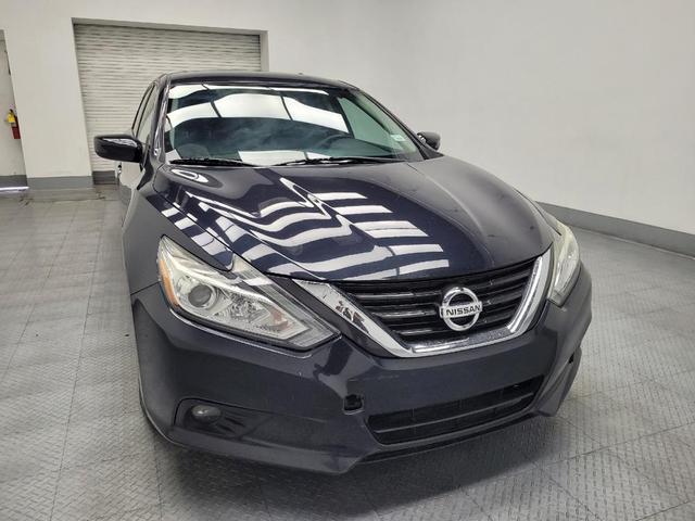 Photo of 2018 Storm Blue Nissan Altima