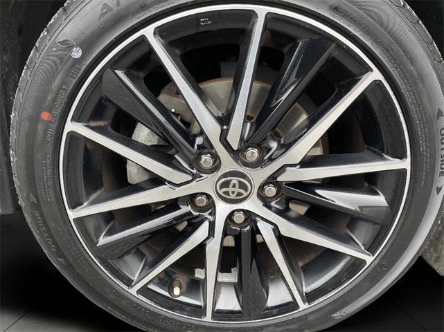 Photo of 2022 Silver Toyota Camry