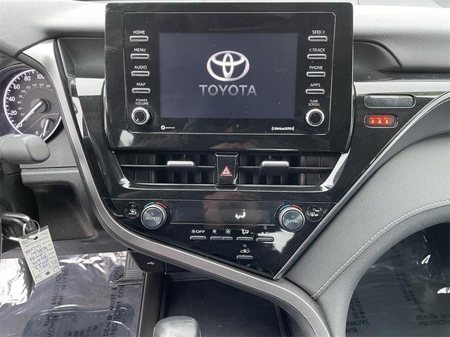 Photo of 2022 Silver Toyota Camry