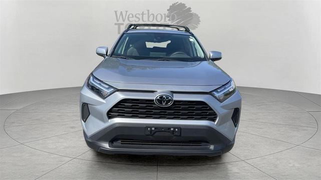Photo of 2022 Silver Toyota RAV4